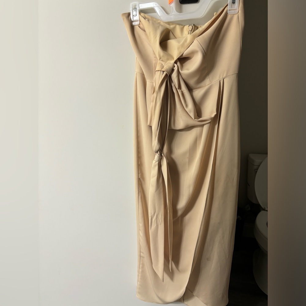 Cream/Nude Bridesmaid dress - Picture 5 of 10